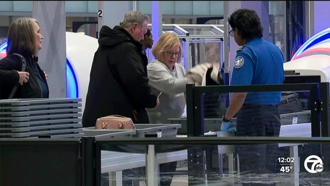 TSA, Airlines Prepared for Travelers During Busy Holiday Season